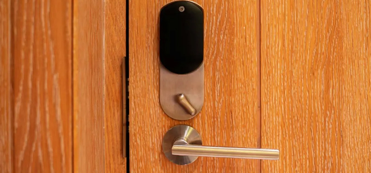 Automatic Locking Door Knob Granite Bay